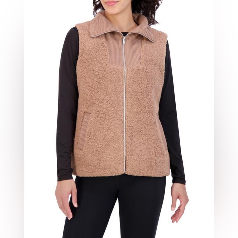 SAGE Collective Mixed Fleece Vest - Large NEW!